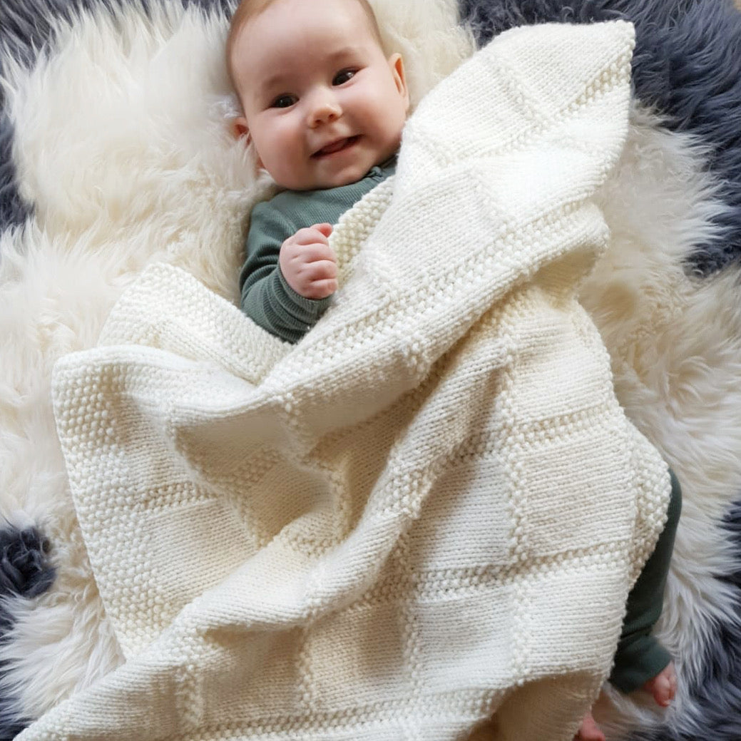 Heirloom hand knitted baby blanket - Main Image