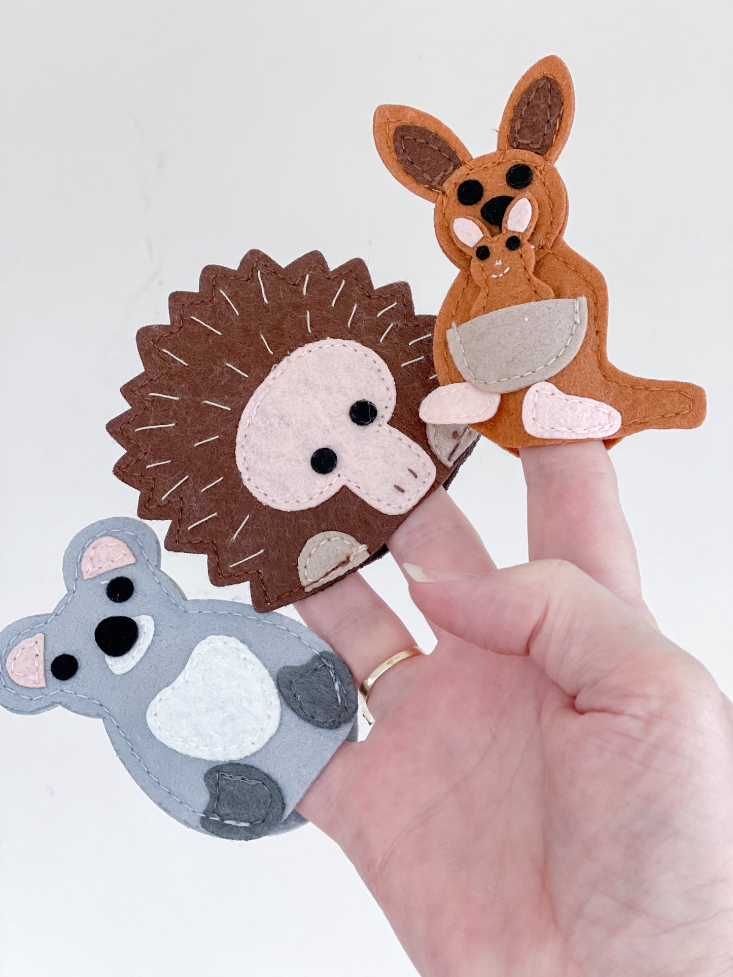 Finger Puppet Set with Australian Animal Book